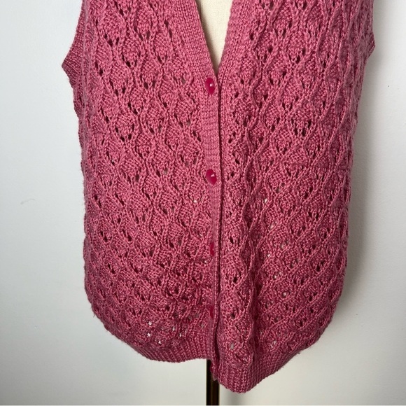 Handmade Button Front Open Knit Vest - Picture 4 of 7